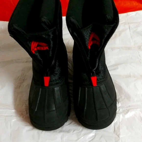 RBX Other - Toddler snow boots